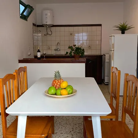 Yaiza. Сasa de vacaciones