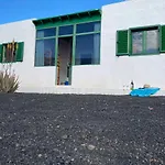 Yaiza. Hébergement de vacances *